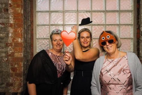 Hochzeit_Larissa_und_Christoph_web-25